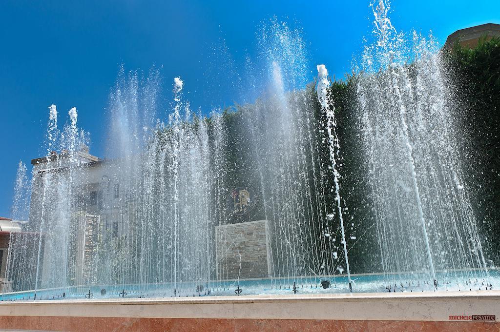 Hotel Parco Delle Rose Сан-Джованни-Ротондо Экстерьер фото